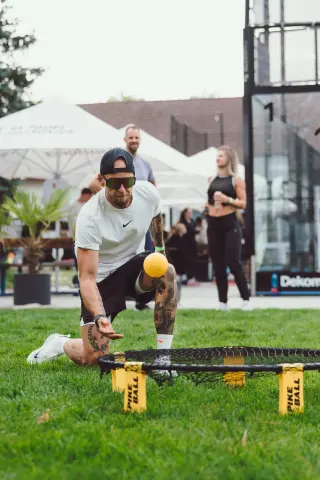 PADEL & RAVE