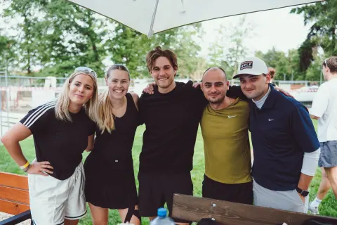 PADEL & RAVE